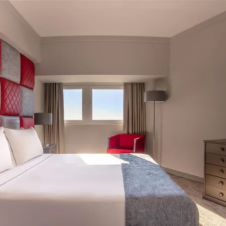 Tivoli Oriente 4* ליסבון