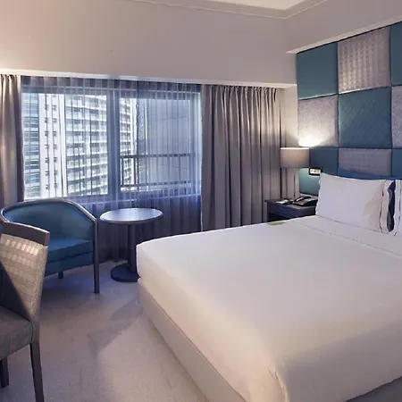 מלון Tivoli Oriente 4*