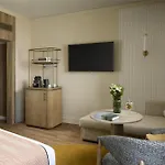 Szálloda Tivoli Oriente 4*