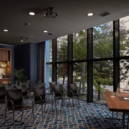 Tivoli Oriente 4* リスボン