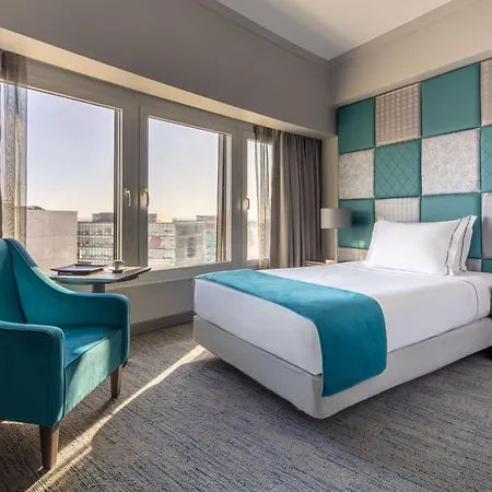 Hotel Tivoli Oriente 4*