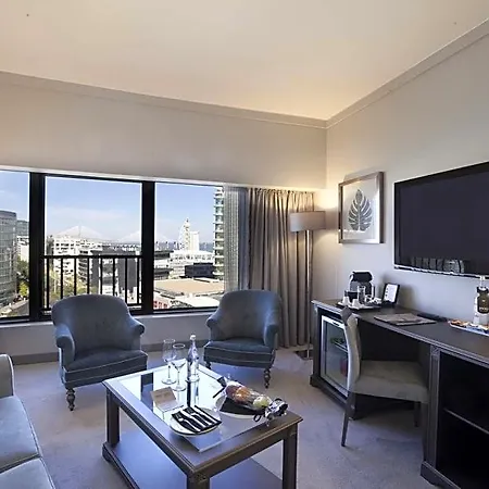 Hotel Tivoli Oriente 4*