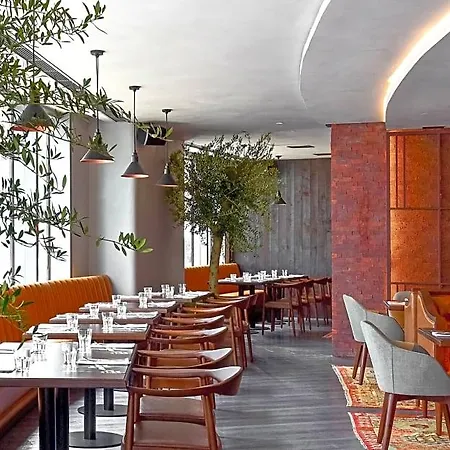 Tivoli Oriente Hotel 4*